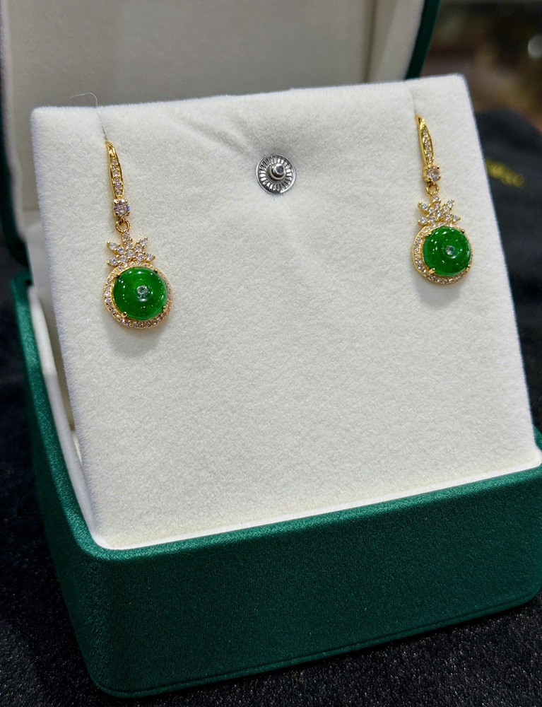 Cặp Hoa Tai Ngọc Phỉ Thuý Lục Đế Vương - Kèm Giấy Kiểm Định Type A