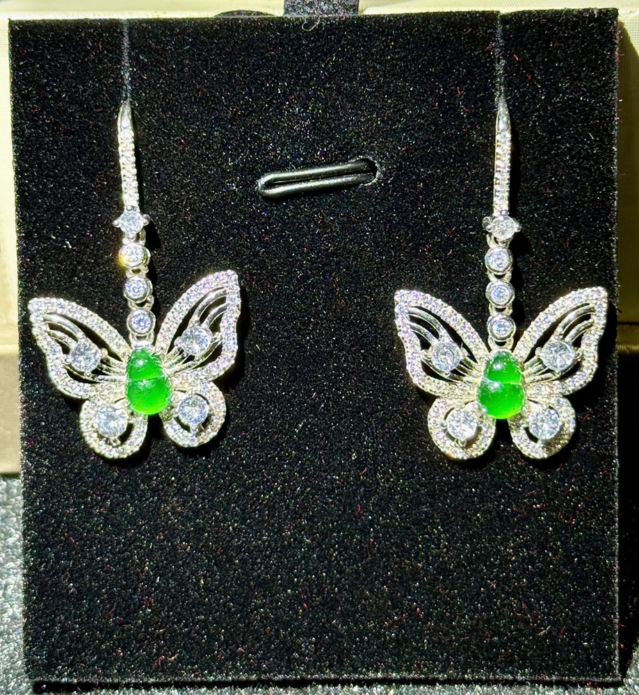 Cặp Hoa Tai Ngọc Phỉ Thuý Lục Đế Vương - Kèm Giấy Kiểm Định Type A