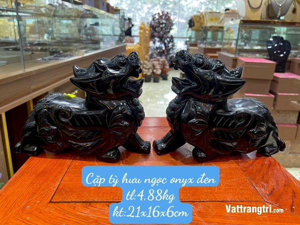 Cặp Linh vật tỳ hưu ngọc onyx đen 21cm