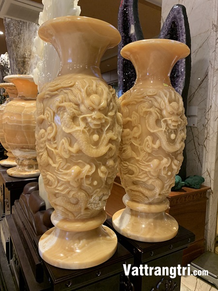 Cặp lục bình chạm khắc cửu long đá quý ngọc hoàng long 80cm