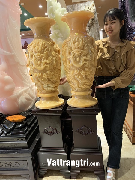 Cặp lục bình chạm khắc cửu long đá quý ngọc hoàng long 80cm