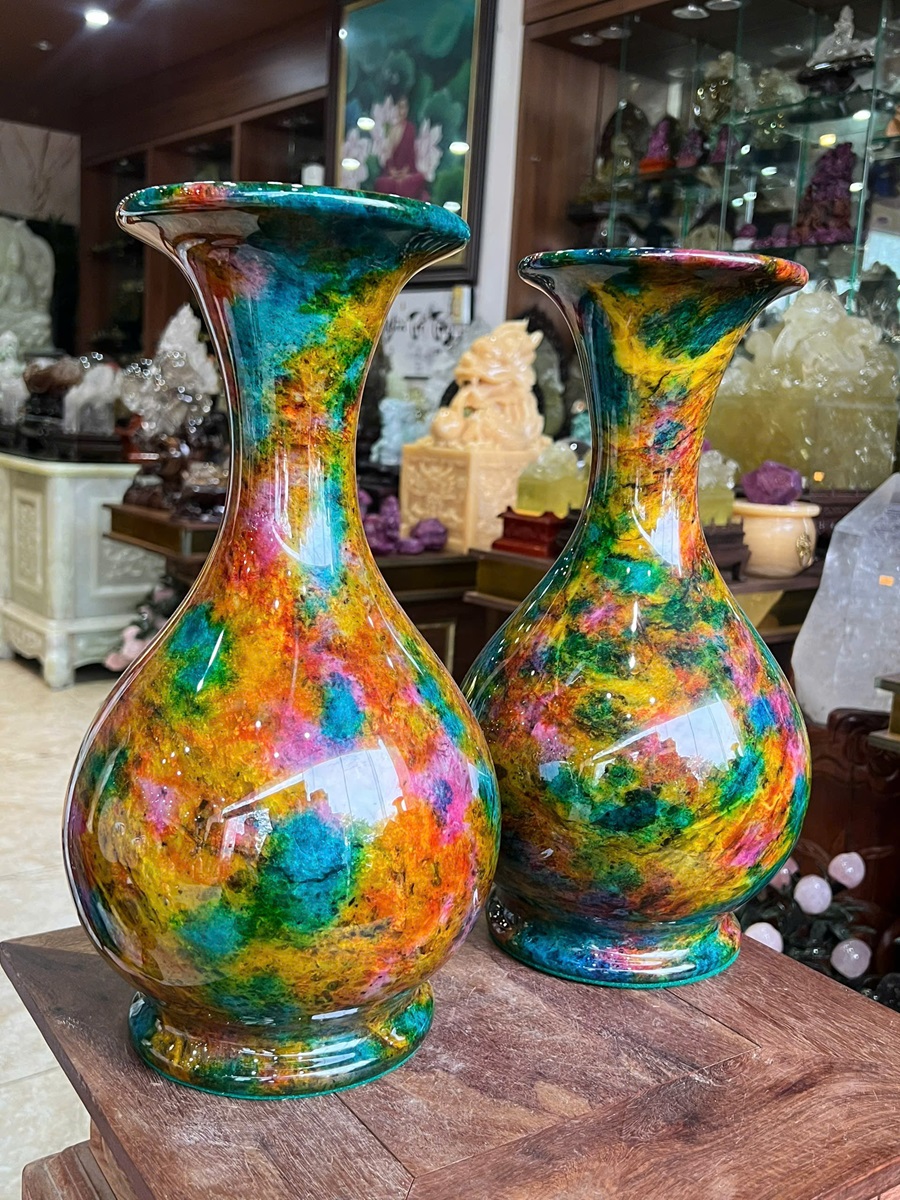 Cặp Lục Bình Ngọc Chalcedony Vân Khổng Tước 30cm