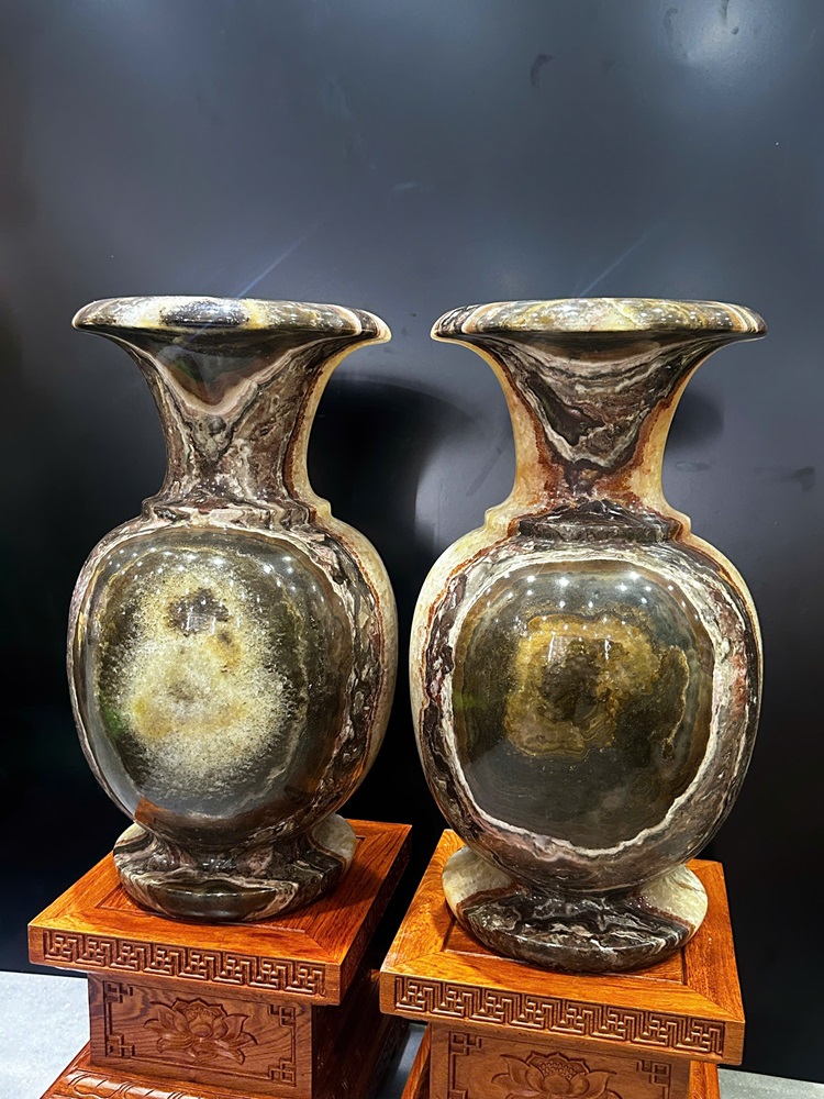 Cặp lục bình thổ cẩm vân mắt thiên nhãn ngọc onyx 48cm