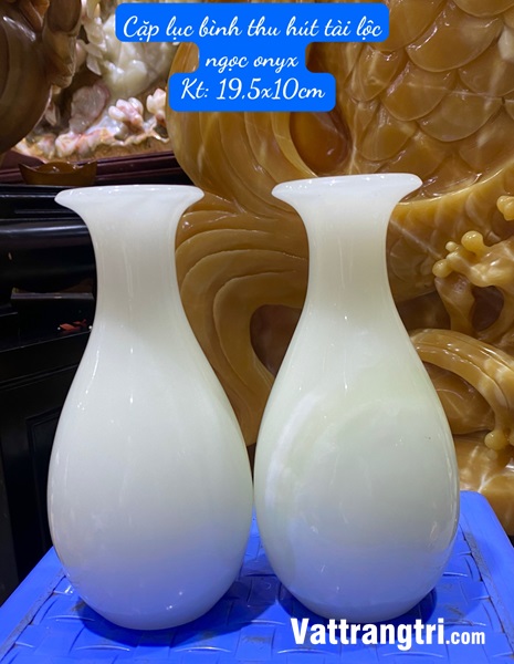 Cặp lục bình thu hút tài lộc ngọc onyx trắng 19.5cm