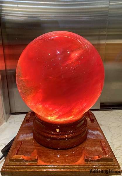 Cầu Đá Núi Lửa Đỏ Obsidian 19cm - Kèm Đế Điện