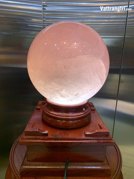 Cầu đá quý thạch anh hồng 22cm