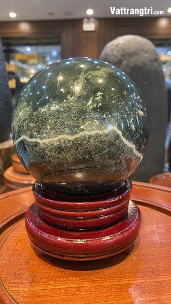 Cầu ngọc mã não rêu 12cm