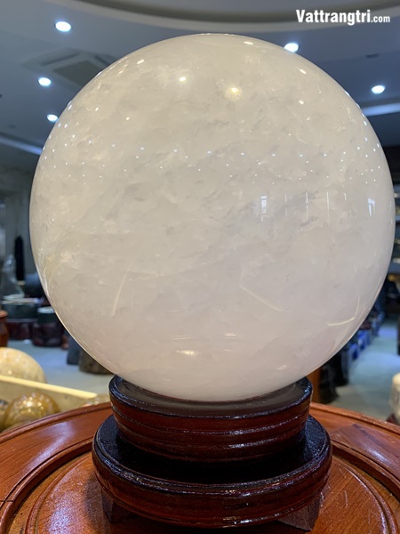 Cầu thạch anh trắng dừa 22cm