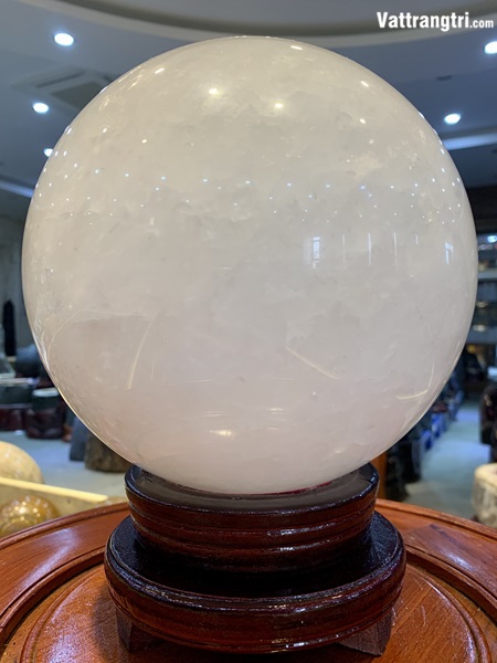 Cầu thạch anh trắng dừa 22cm