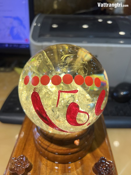 Cầu thạch anh vàng chữ Lộc 11.5cm