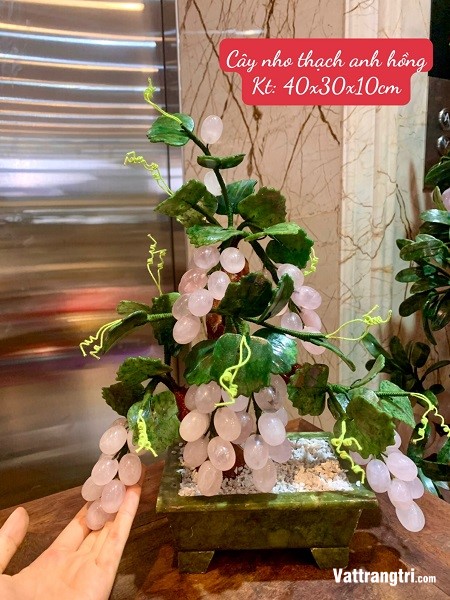 Cây nho đá thạch anh hồng 40cm