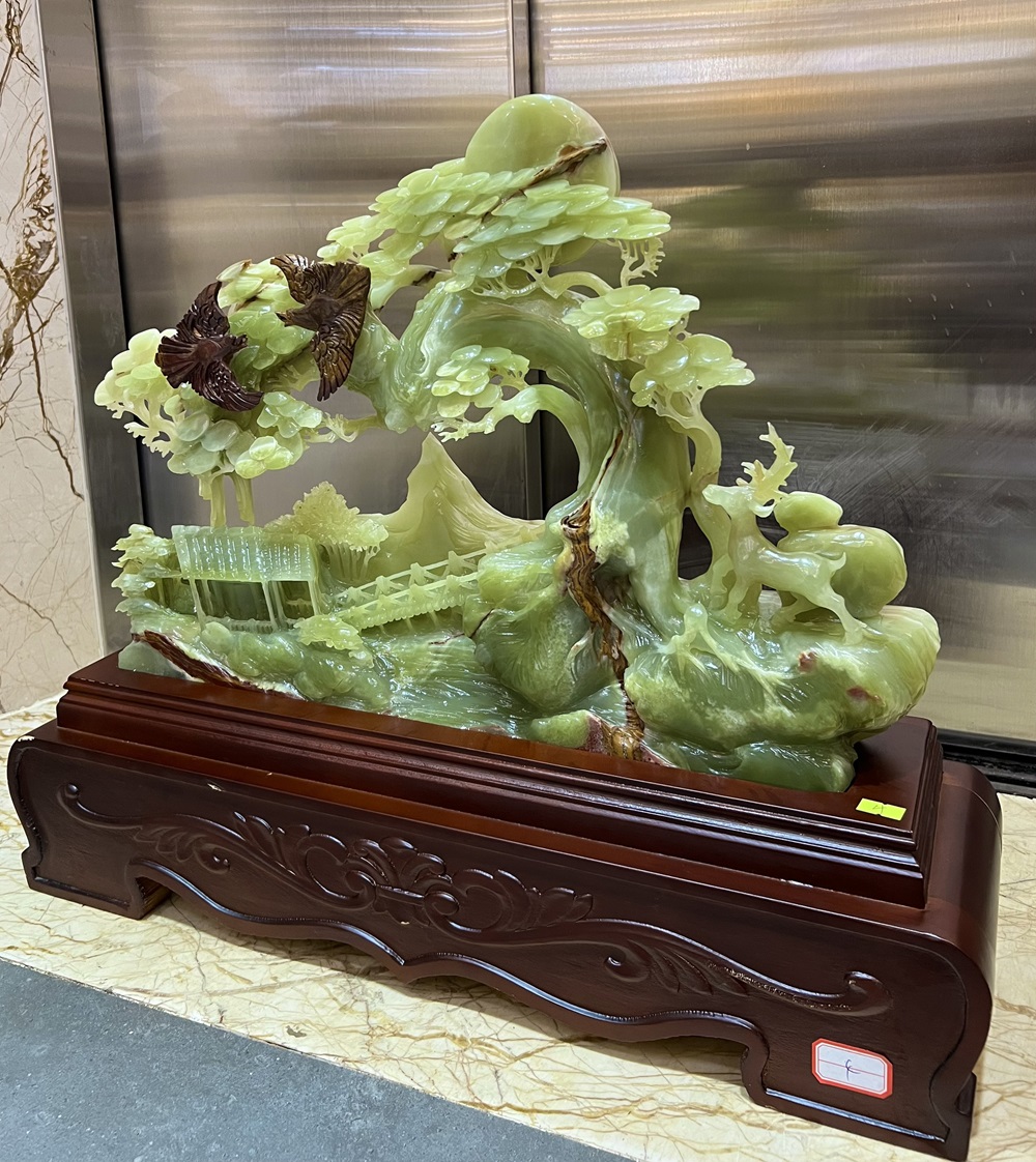 Cây Tùng Trường Thọ Ngọc Onyx Xanh 52x63cm