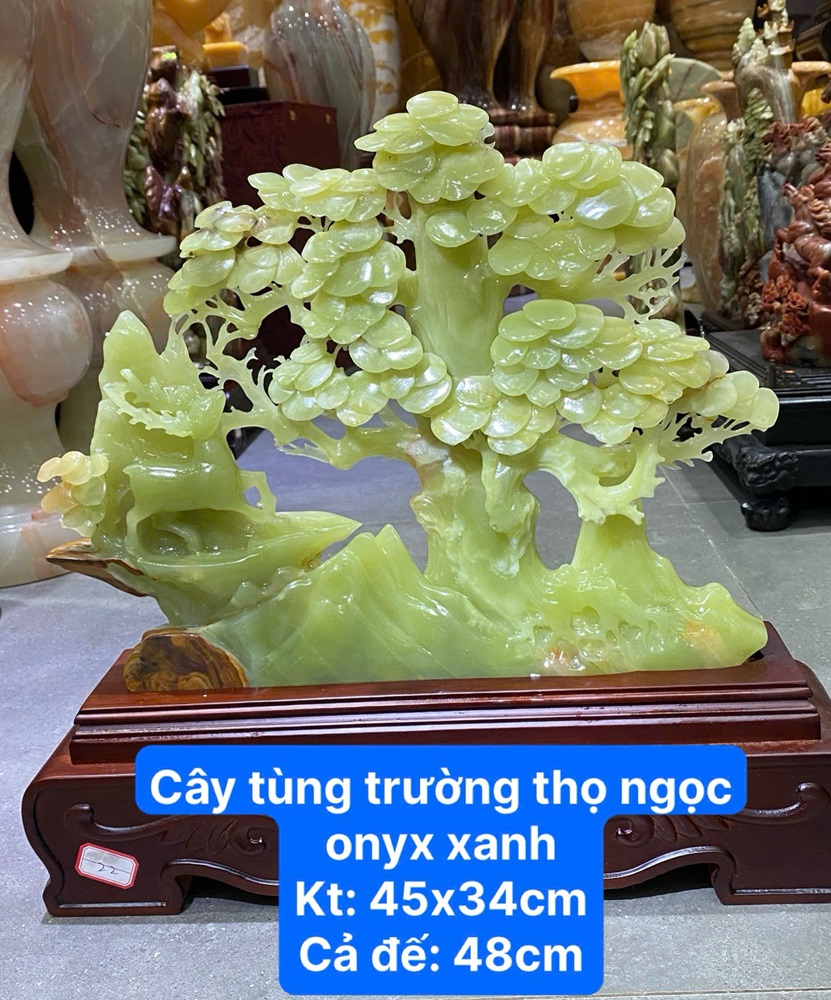 Cây tùng trường thọ ngọc onyx xanh