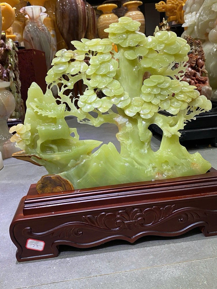 Cây tùng trường thọ ngọc onyx xanh