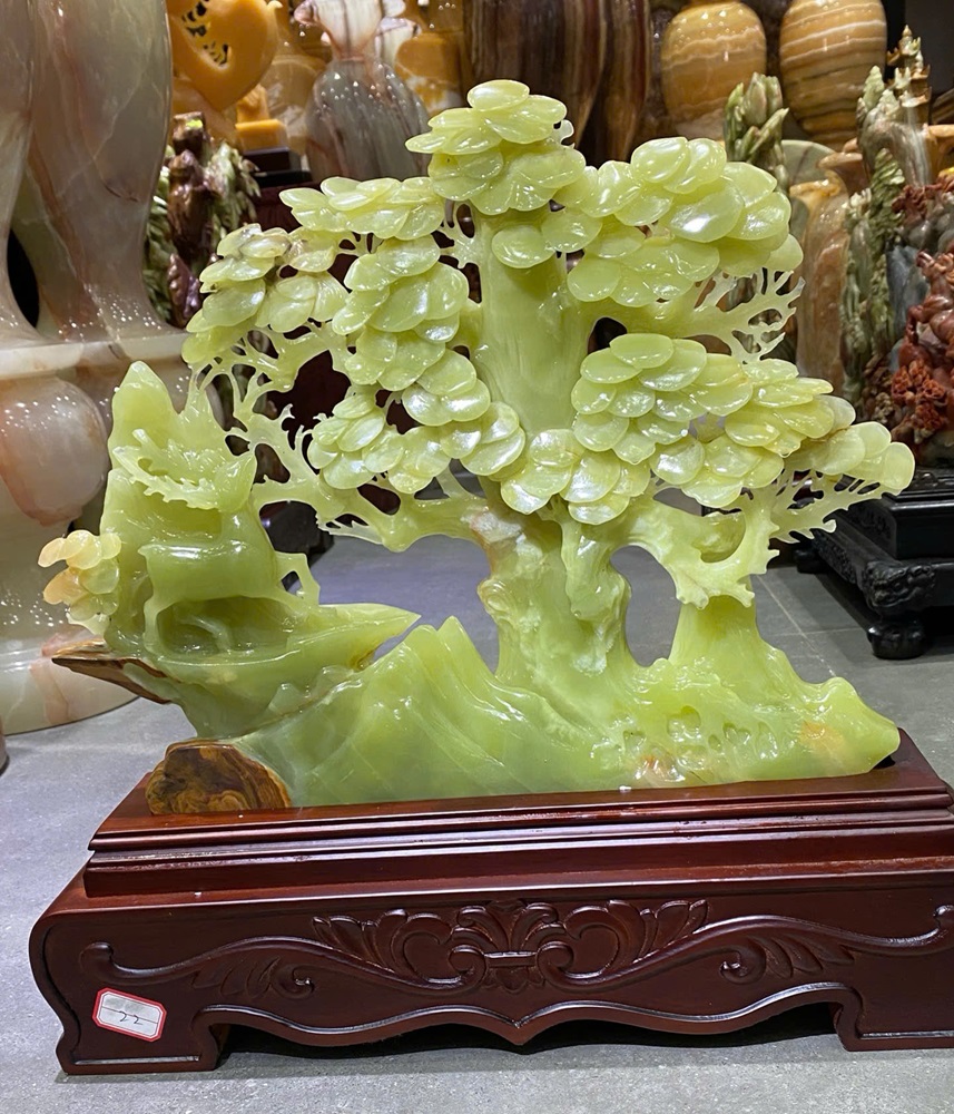 Cây tùng trường thọ ngọc onyx xanh