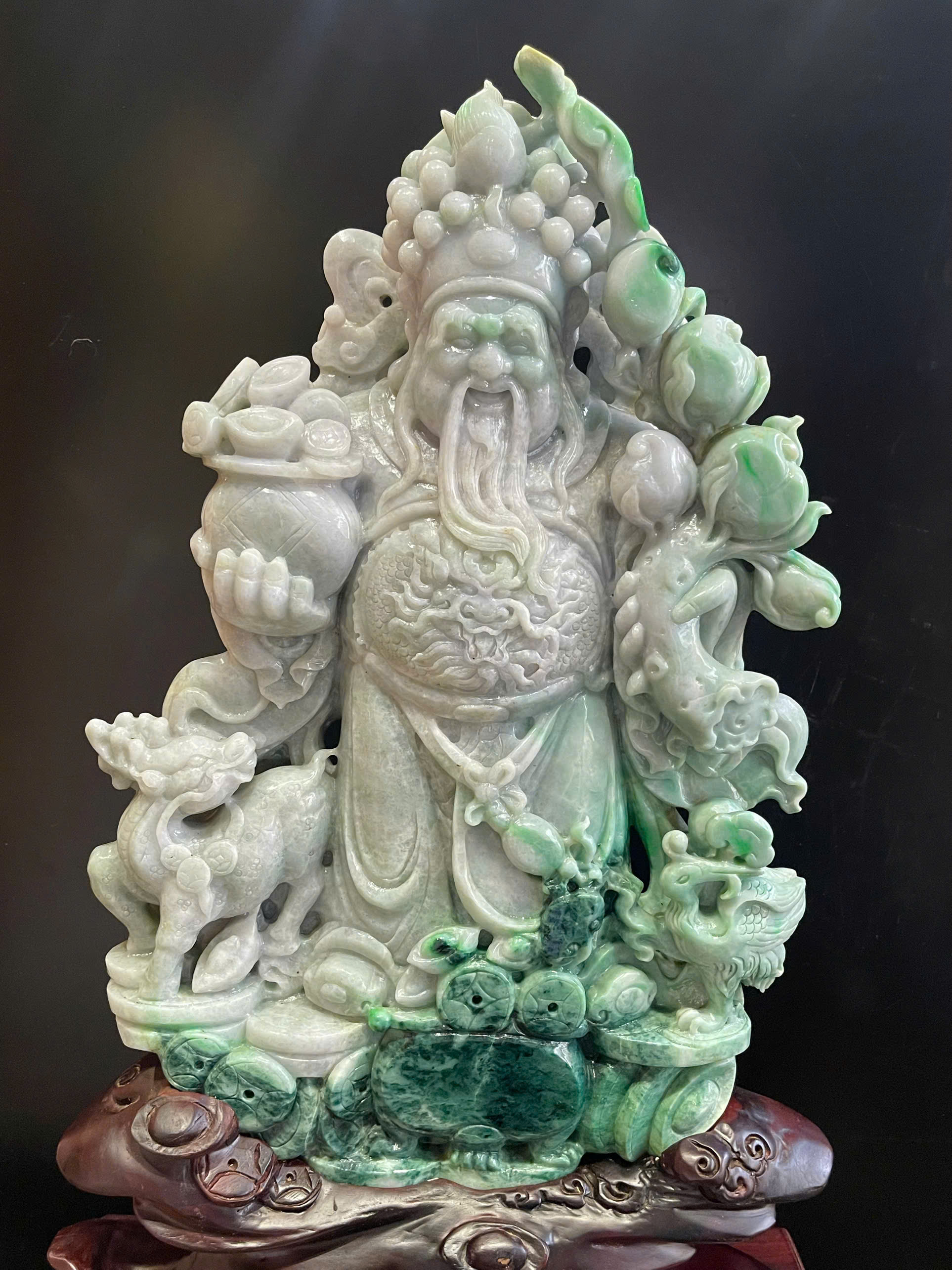 Thần Tài Ngọc Phỉ Thúy Tài Lộc Tấn Tới, Phú Quý Vững Bền