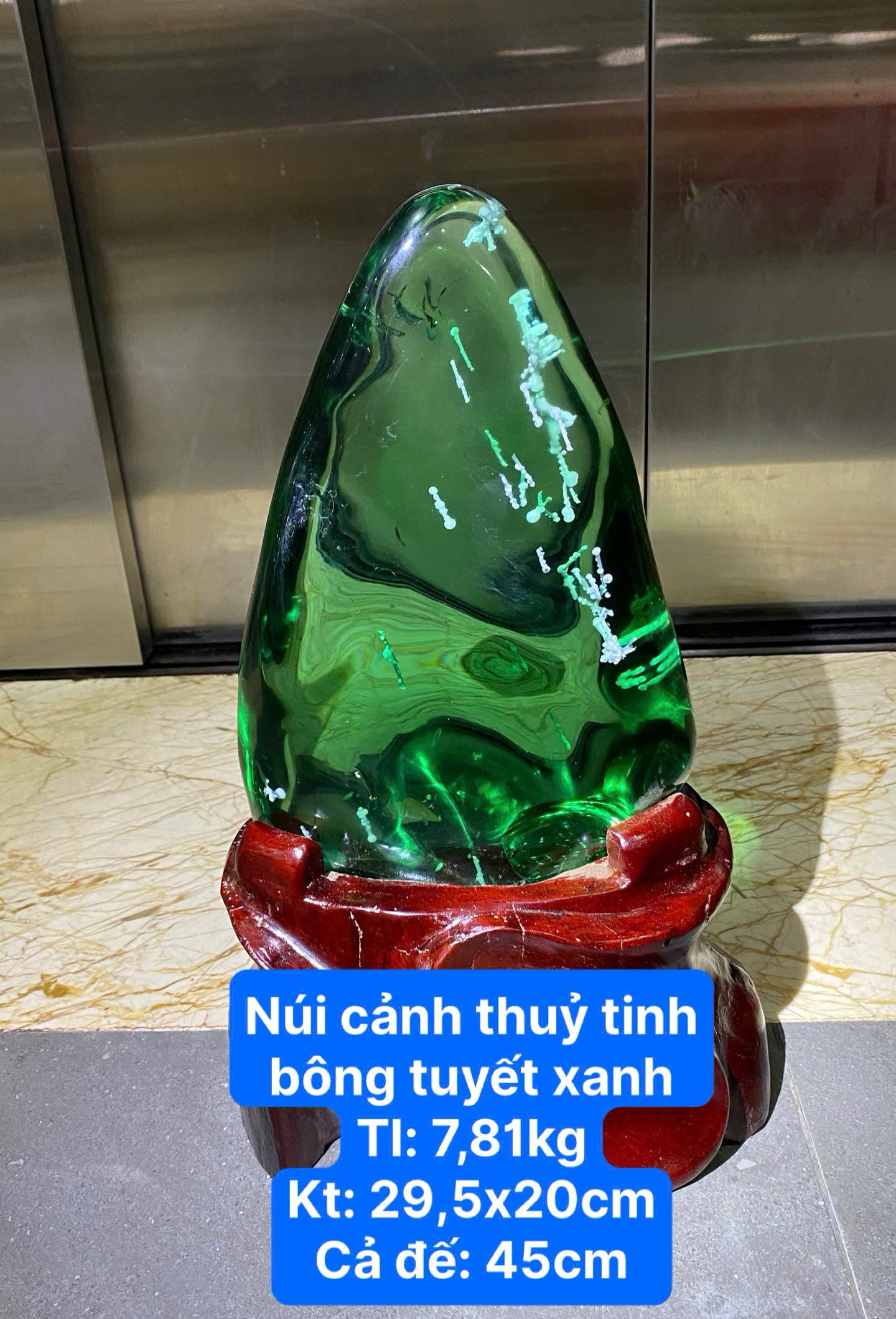 Núi Cảnh Thủy Tinh Bông Tuyết Xanh