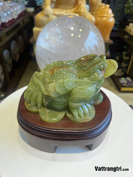 Linh vật Cụ Thiềm Thừ Ngọc Onyx Xanh 20cm