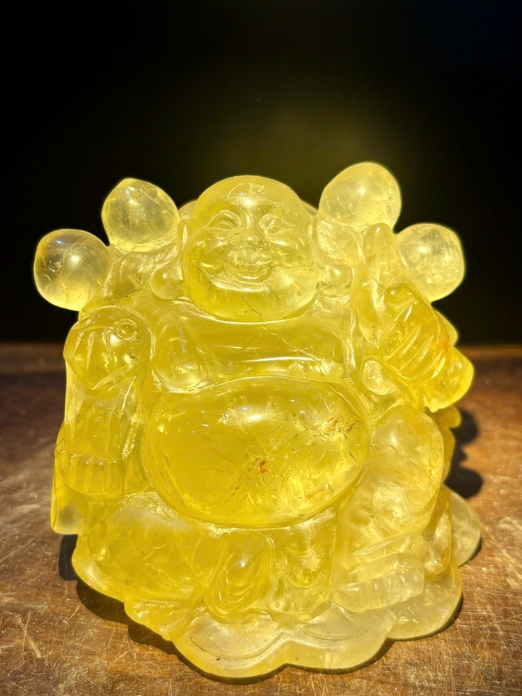 Cụ Thần Tài Di Lặc Vác Đào Tiên Thạch Anh Vàng 10cm