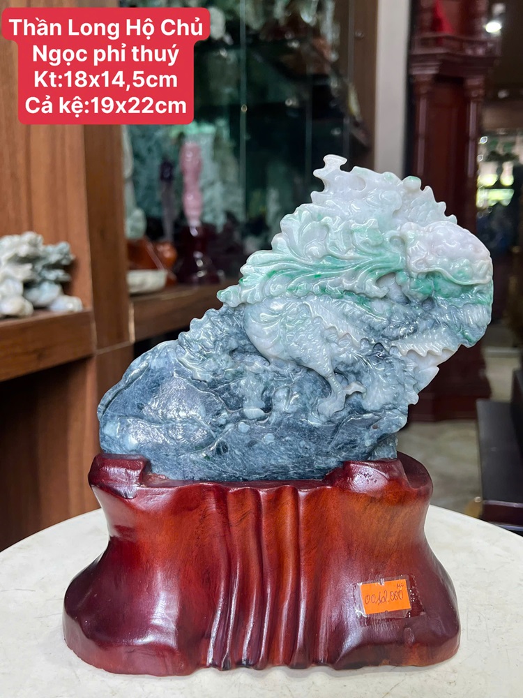 Thần Long Hộ Chủ Ngọc Phỉ Thuý - Quà Tặng Bảo Hộ Vượng Khí