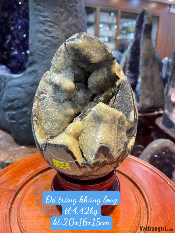 Đá trứng khủng long 20cm