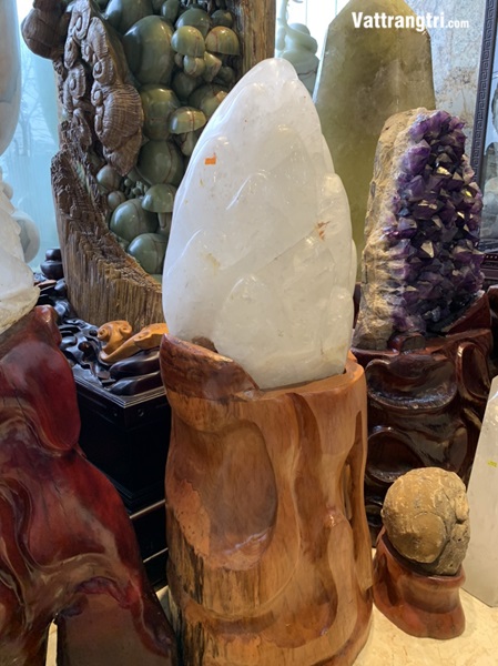 Đại cảnh búp sen đá quý thạch anh trắng 120cm