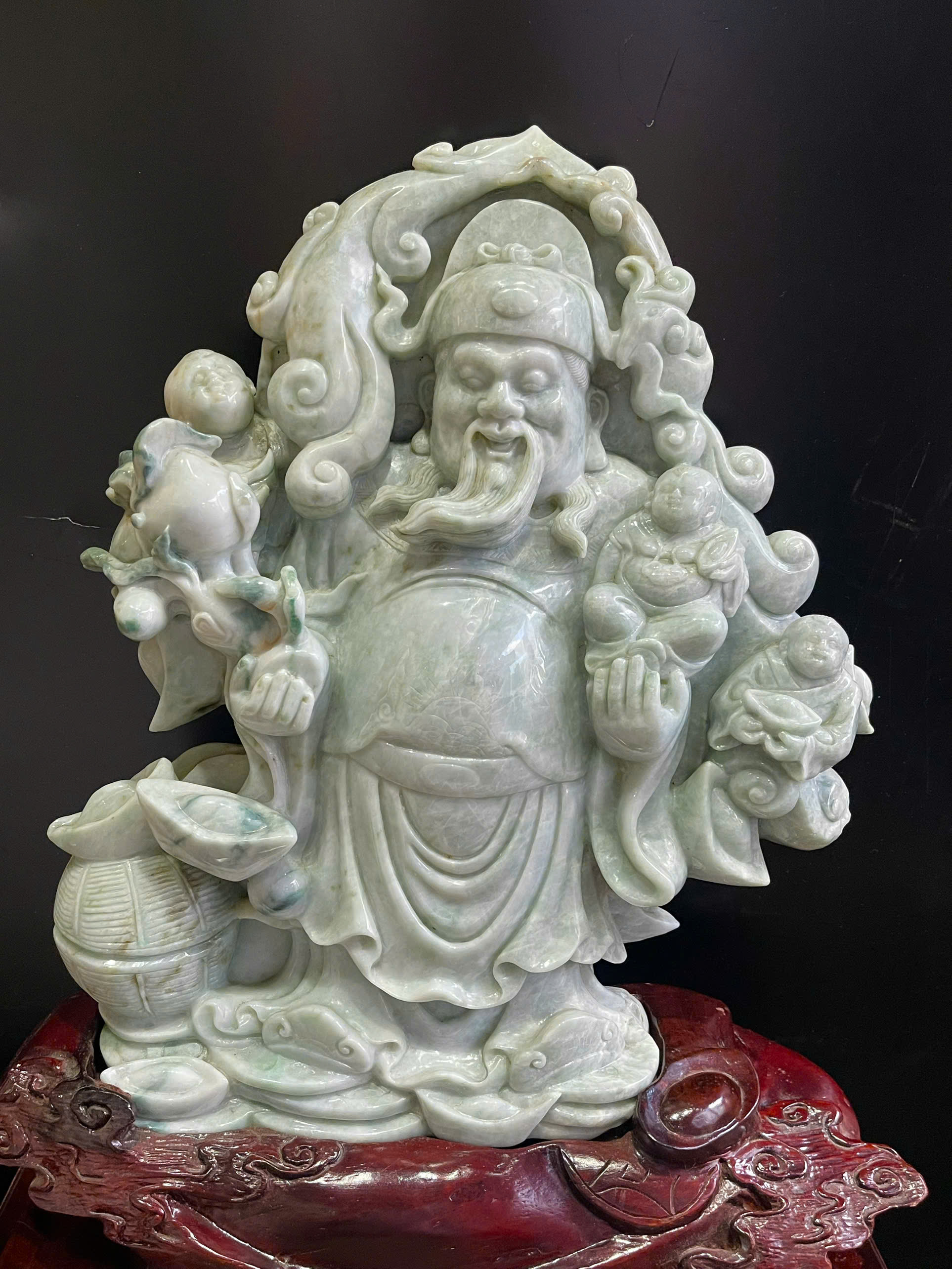 Thần Tài Ngọc Phỉ Thúy Tài Lộc Tấn Tới, Phú Quý Vững Bền