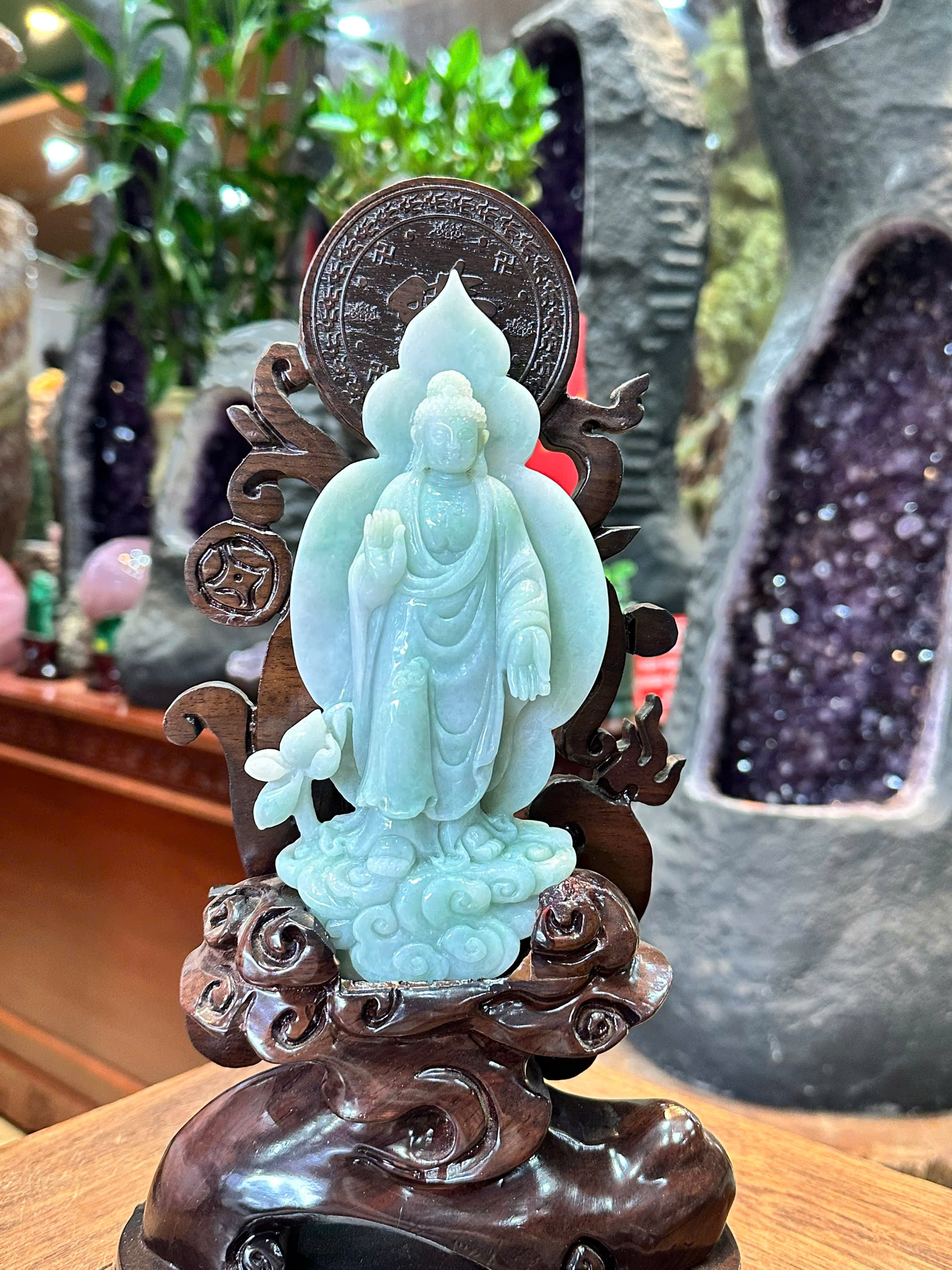 Tượng Phật A Di Đà Ngọc Phỉ Thúy Bảo Vật Tâm Linh Trấn Trạch, Bình An Và Chiêu Cát Tường