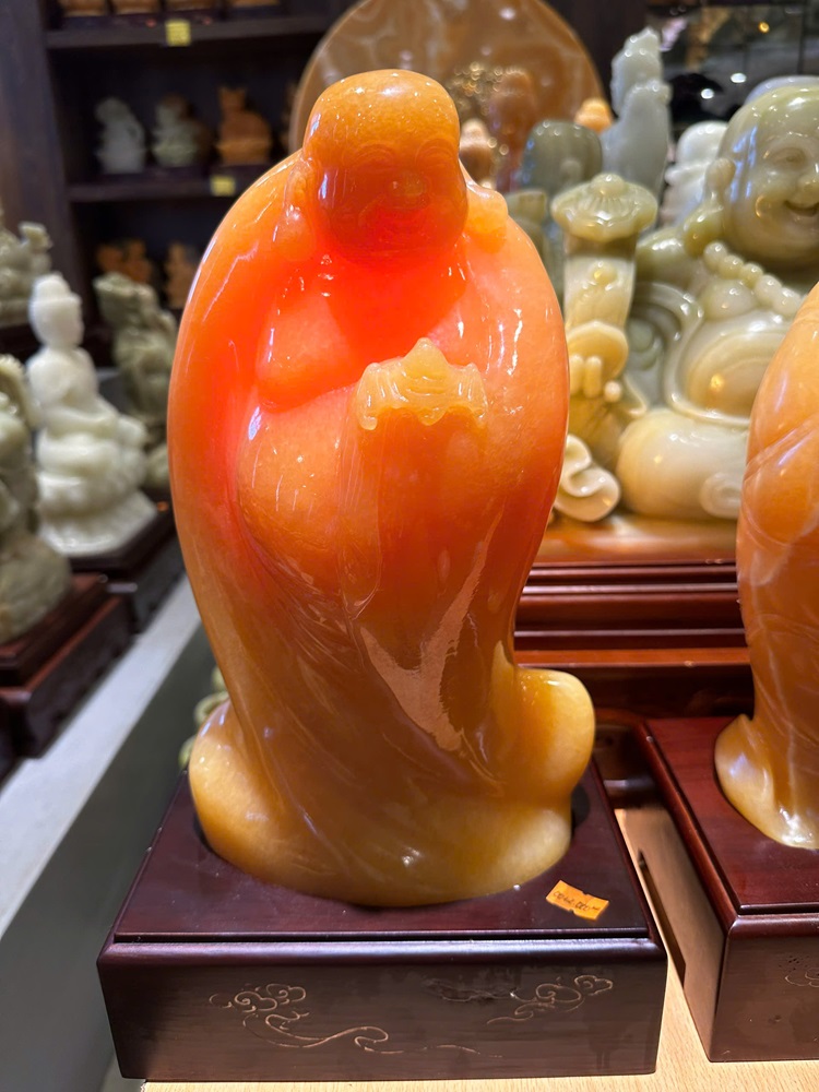 Di Lặc Chúc Phúc Ngọc Hoàng Long 30cm