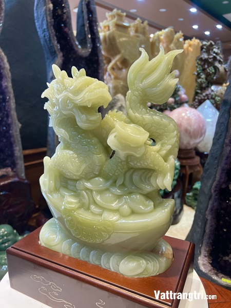 Thiên Long Tài Lộc Ngọc onyx xanh 36cm