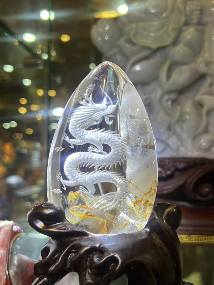 Độc Long Quyền Vương Hộ Chủ Thạch Anh Bao Thể