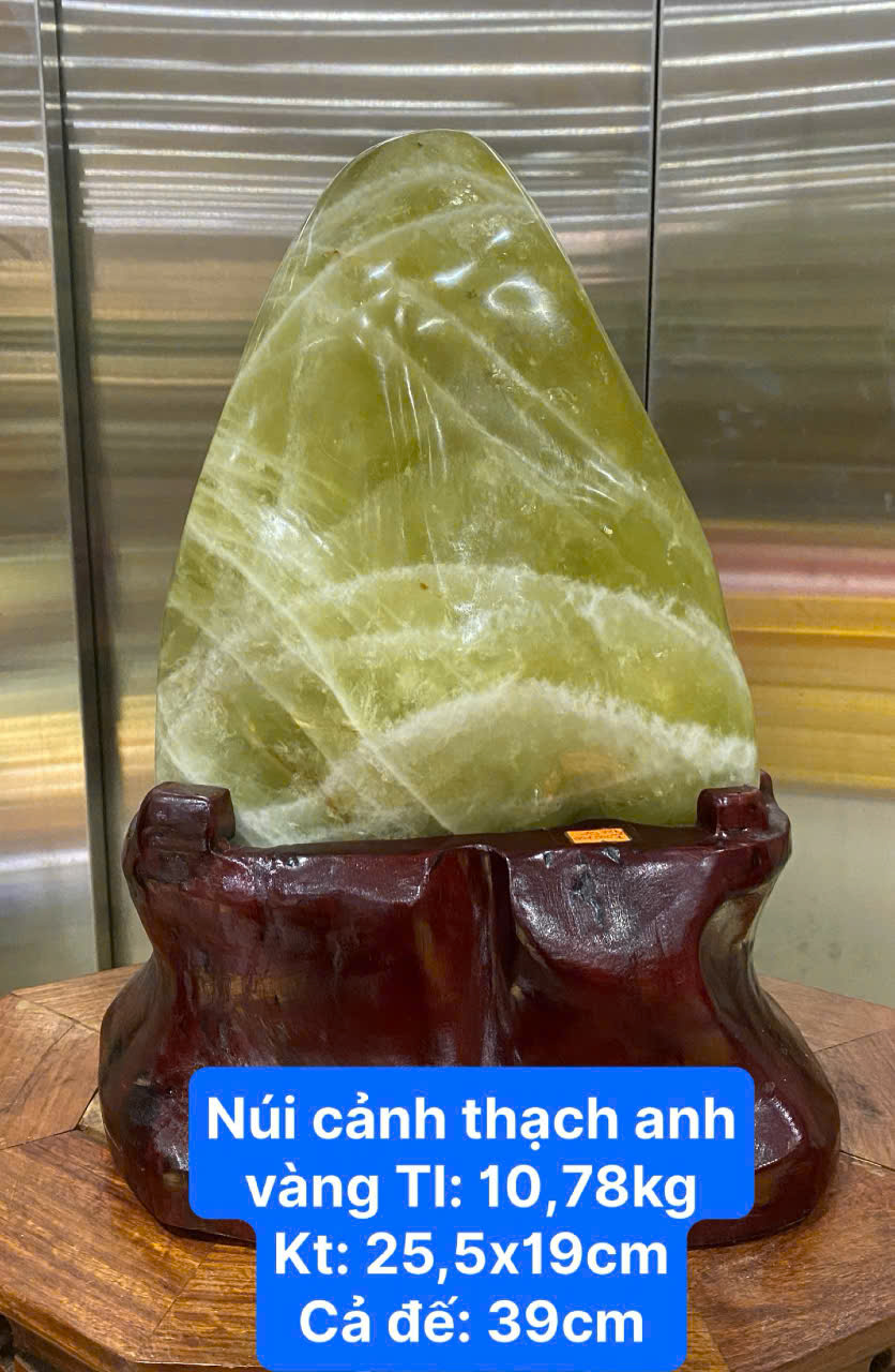 Khối Đại Cảnh Núi Thạch Anh Vàng Trấn Trạch Tự Sơn