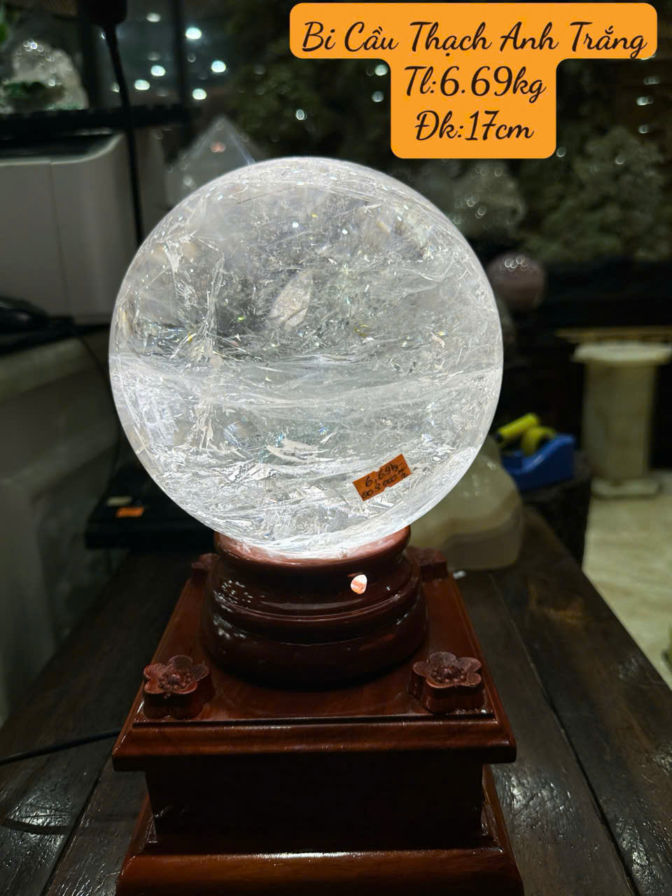Quả Cầu Thạch Anh Trắng 17cm Tinh Hoa Băng Tinh, Khơi Nguồn Vượng Khí