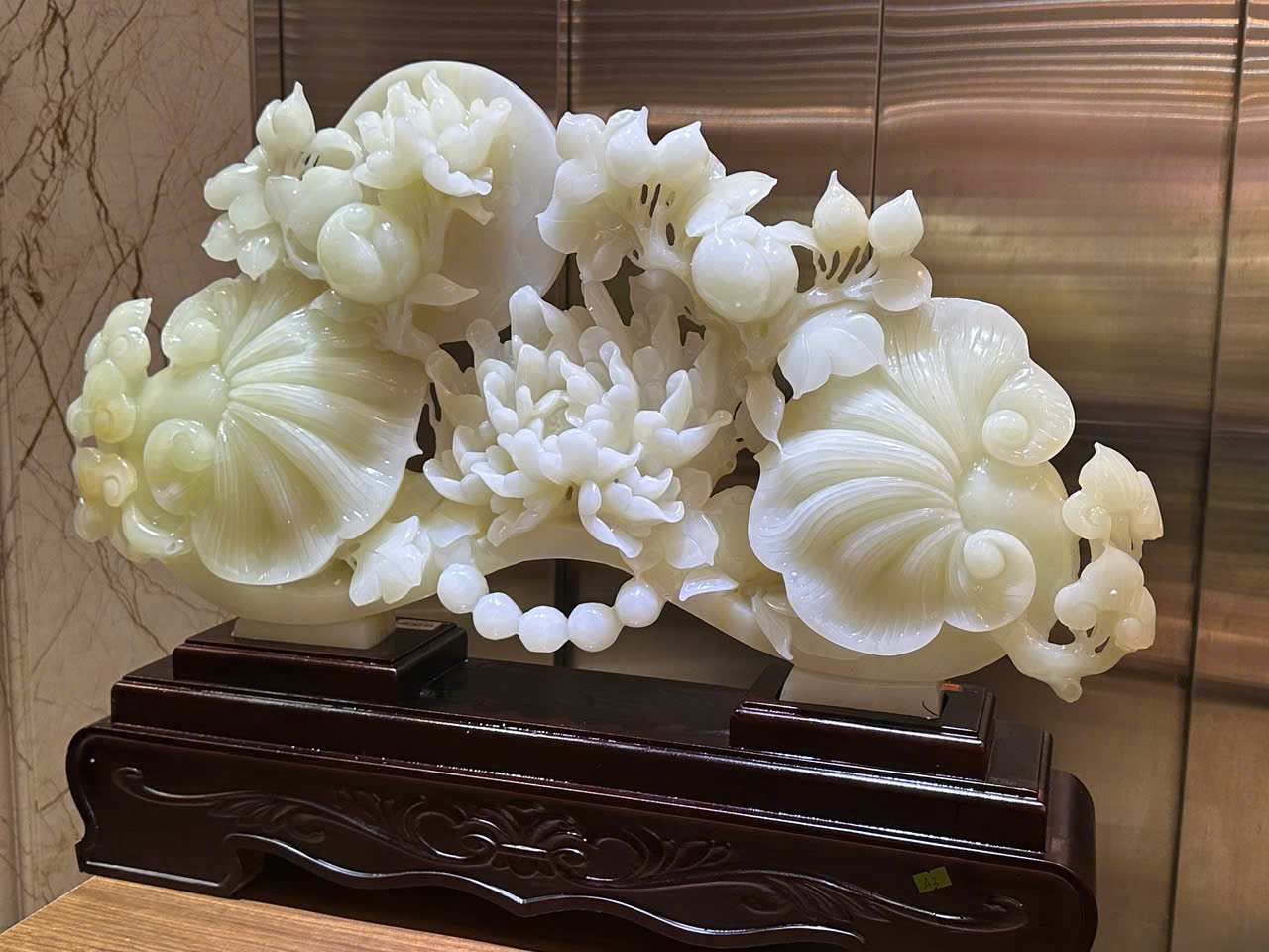 Gậy Như Ý Hoa Mẫu Đơn Ngọc Onyx Trắng Vạn Sự Viên Mãn, Quyền Uy Tuyệt Đỉnh