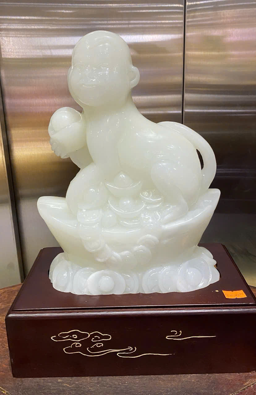 Tượng Khỉ Tuổi Thân Ngọc Onyx Trắng Bạch Ngọc Cát Tường – Trí Tuệ Thông Minh – Khai Mở Thăng Tiến