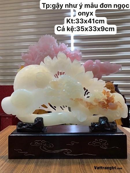 Gậy như ý mẫu đơn ngọc onyx 35cm