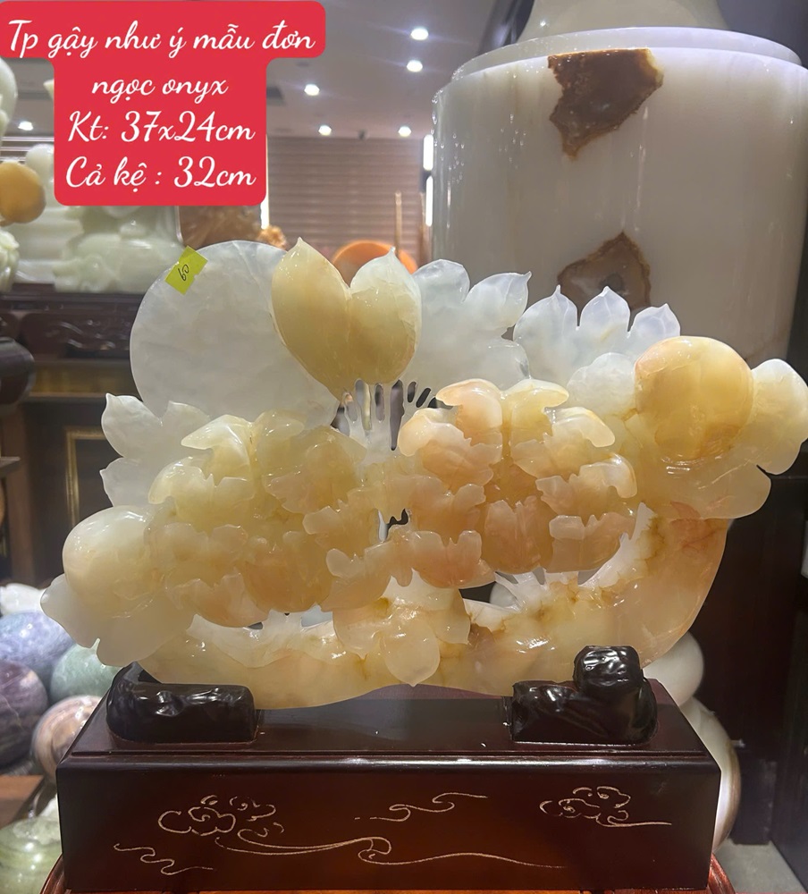 Gậy như ý mẫu đơn ngọc onyx 37x24cm