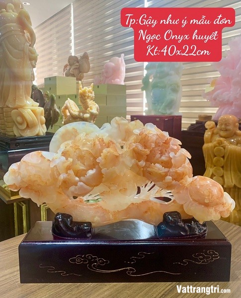 Gậy như ý mẫu đơn Ngọc Onyx huyết 40cm