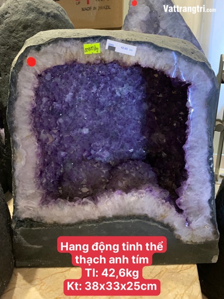 Hang động tinh thể thạch anh tím 38cm
