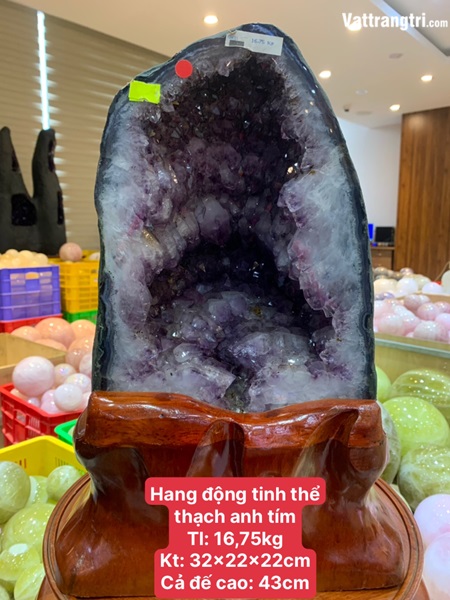 Hang động tinh thể thạch anh tím 43cm
