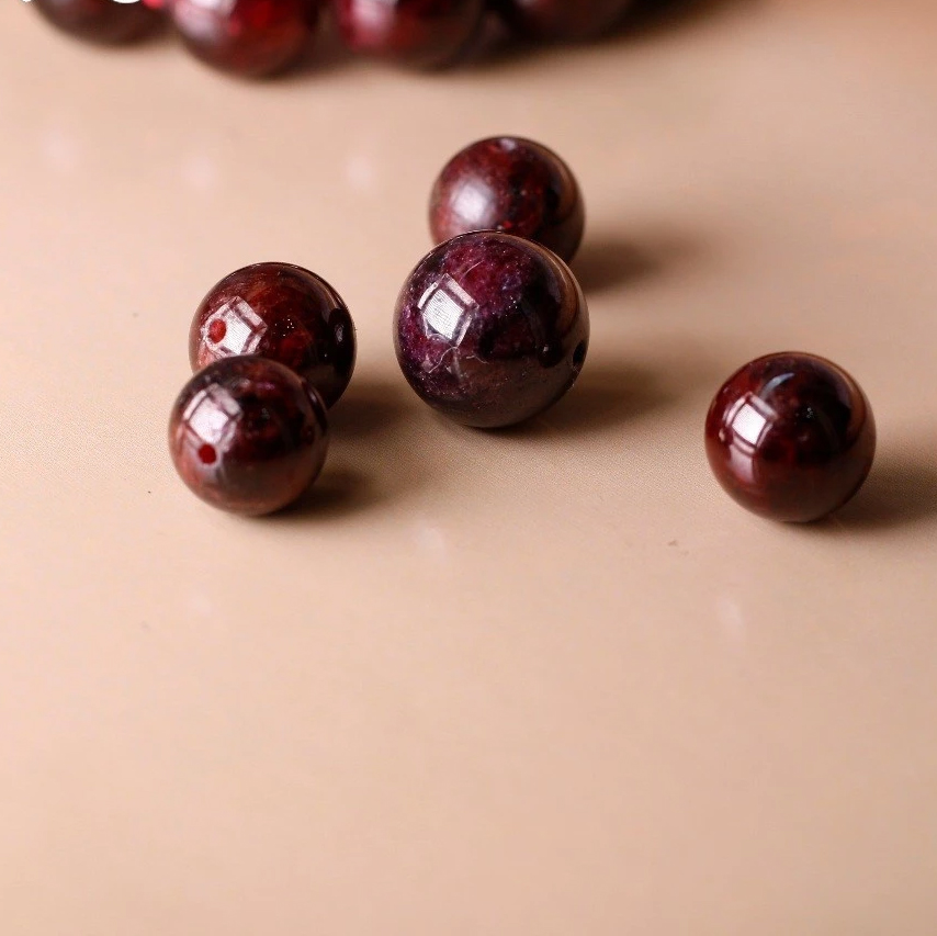 Hạt lẻ đá Garnet đỏ đô 8 - 10mm