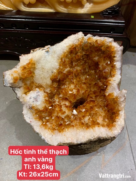 Hốc đá thạch anh vàng vip 26cm