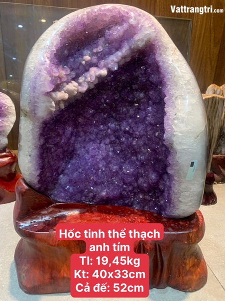 Hốc tinh thể thạch anh tím vip 52cm
