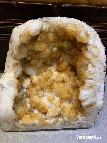 Hốc tinh thể thạch anh vàng vip 26cm