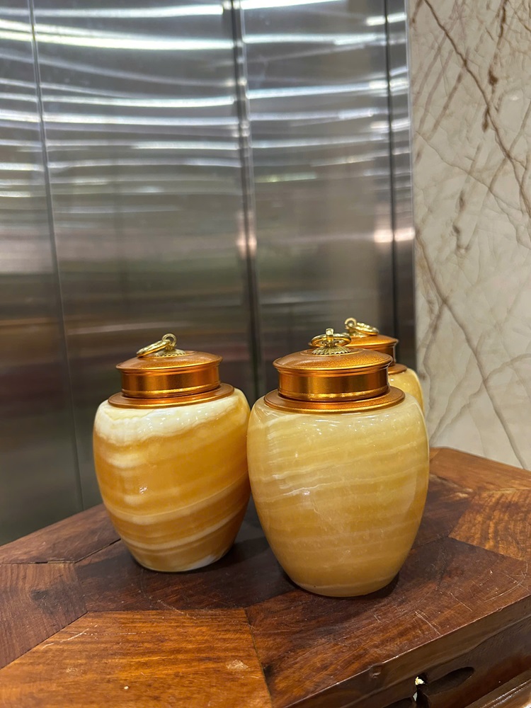 Hũ đựng trà ngọc hoàng long 15x10cm