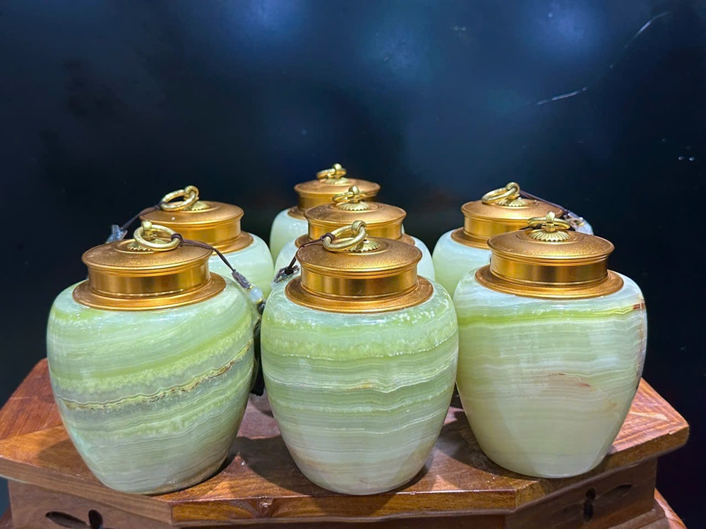 Hũ đựng trà ngọc onyx xanh 13x11cm