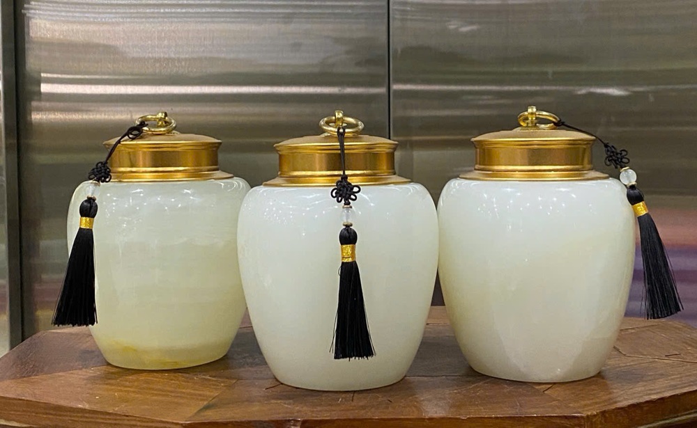 Hũ trà ngọc onyx trắng 15x11cm