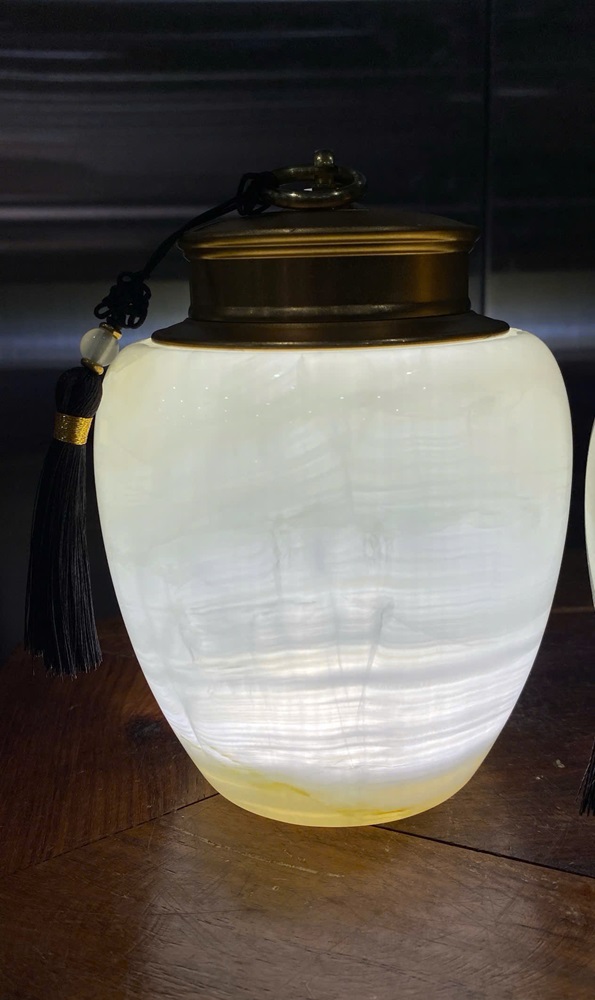 Hũ trà ngọc onyx trắng 15x11cm