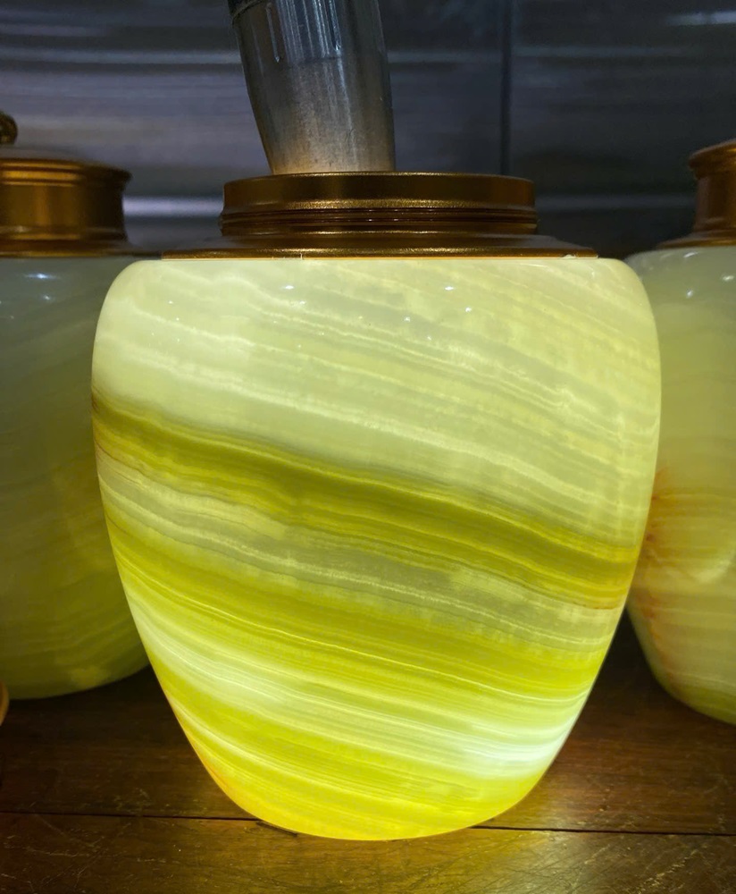 Hũ trà ngọc onyx xanh 15x11cm
