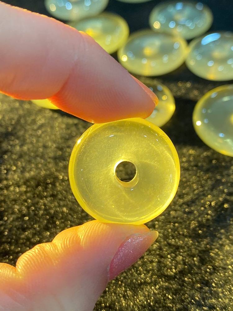 Khấu Bình An Thạch Anh Vàng 32.5mm x 7.8mm
